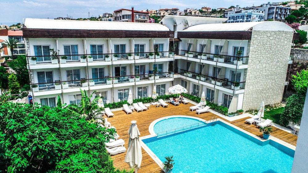 Otel Yeni Cesme Exterior photo