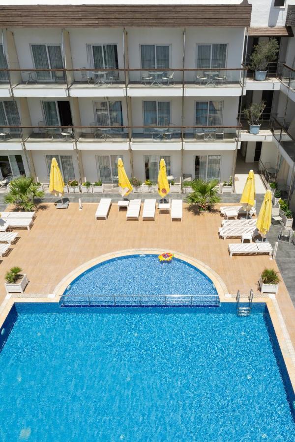 Otel Yeni Cesme Exterior photo