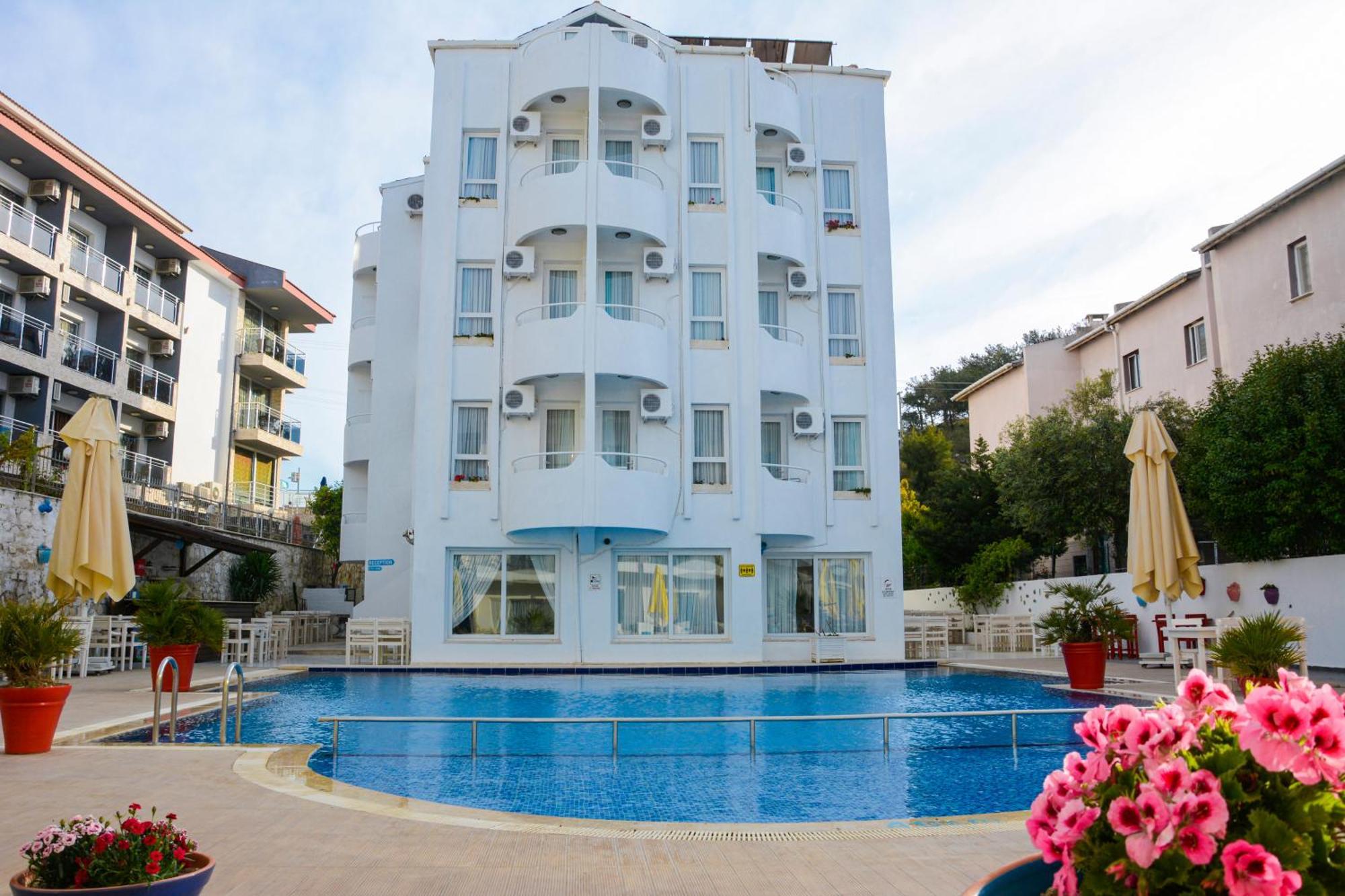 Otel Yeni Cesme Exterior photo