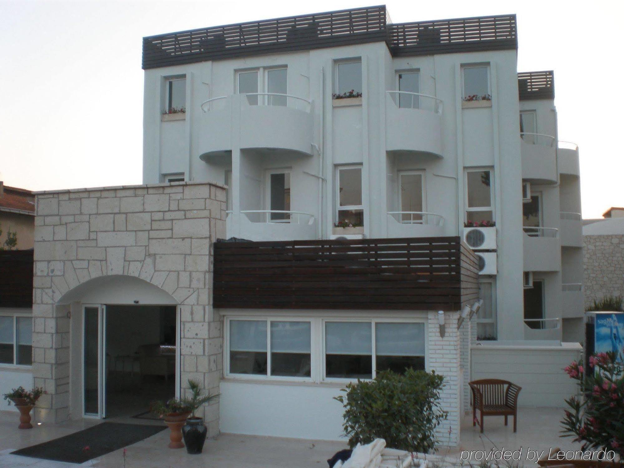 Otel Yeni Cesme Exterior photo